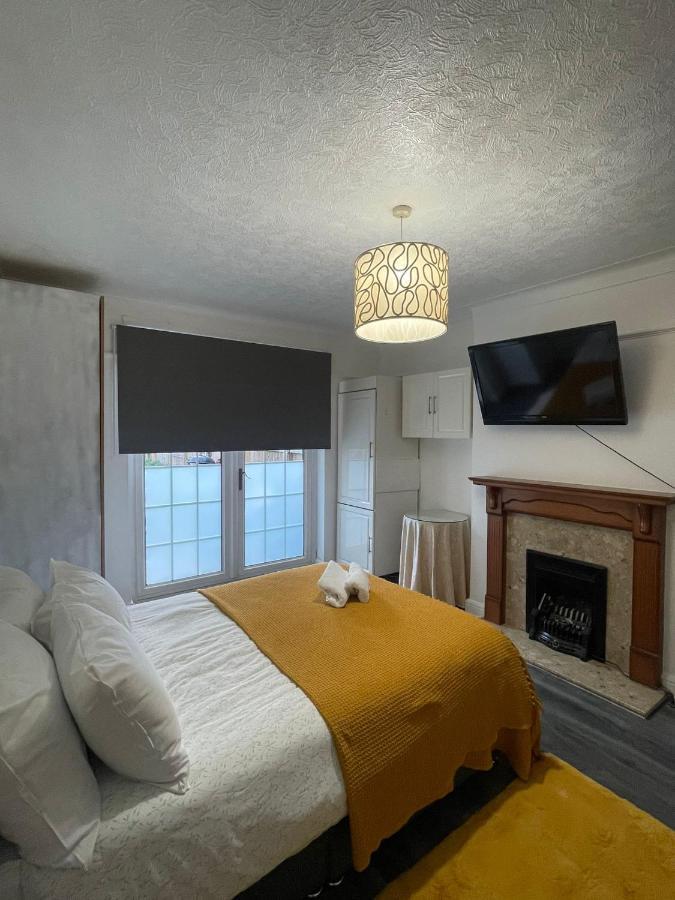 Beautiful Private Rooms In London Central Willesden Green Exterior photo